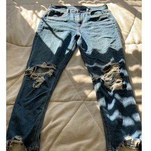 american eagle mom jeans